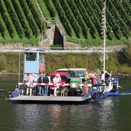 Gastehaus Weingut Arns