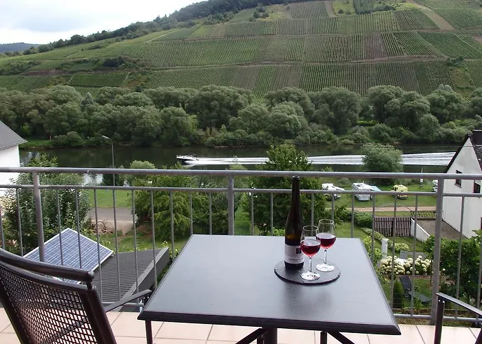 Bed & Breakfast Gastehaus Weingut Arns Reil